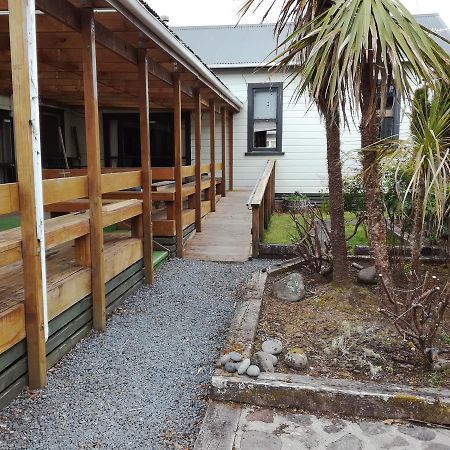 Slalom Lodge Raurimu Exterior photo