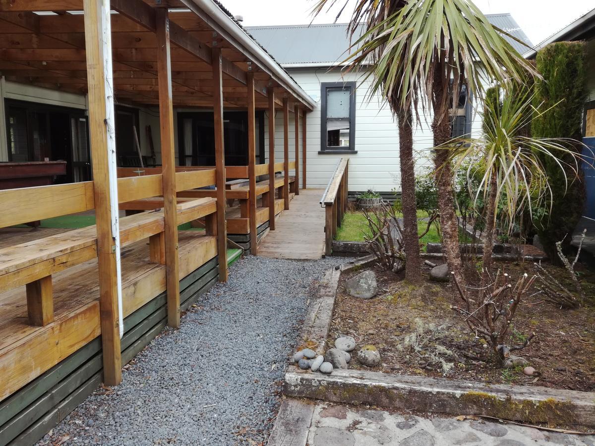 Slalom Lodge Raurimu Exterior photo